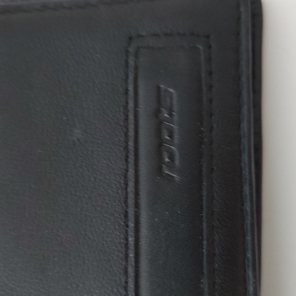 Mens Roots Wallet - Picture 4 of 12